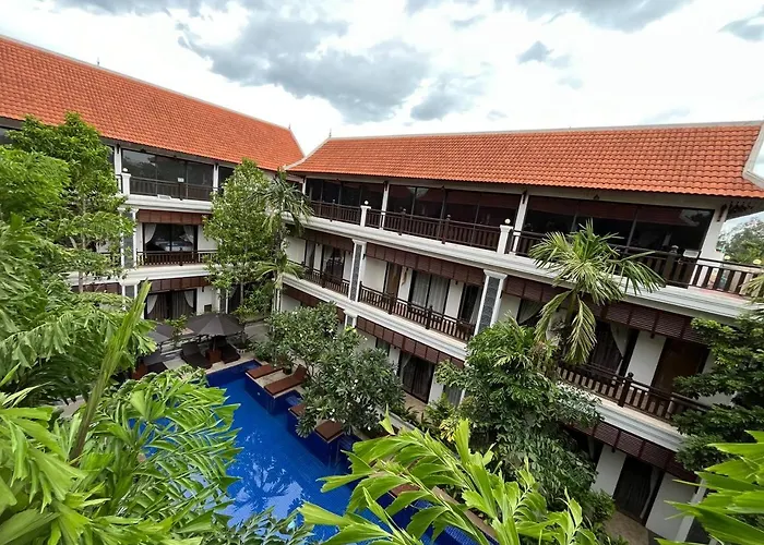 Angkor Daji Boutique